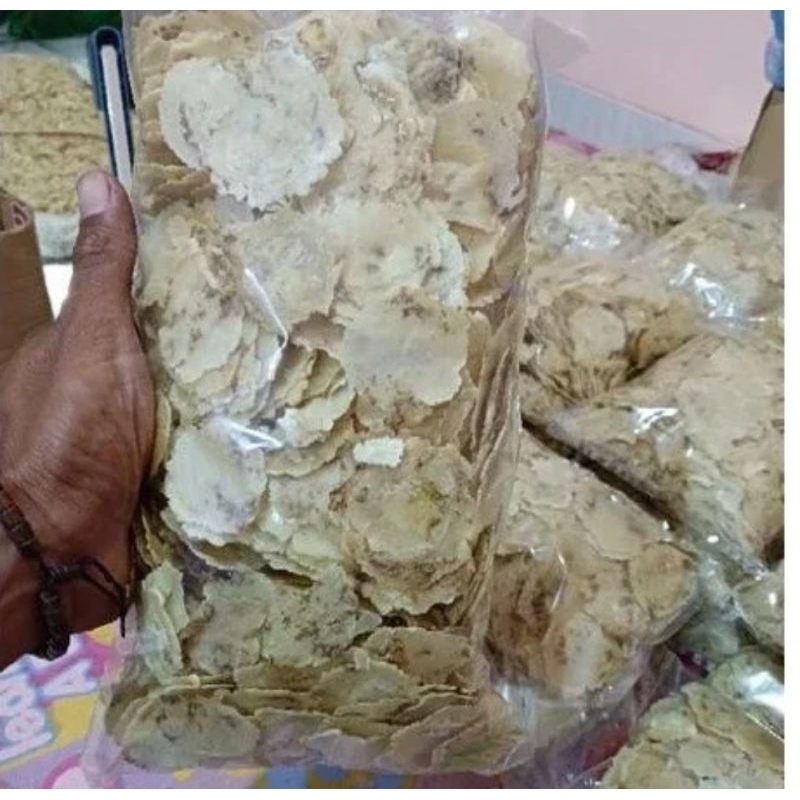 

EMPING MELINJO BS/SORTIRAN KERING 1KG