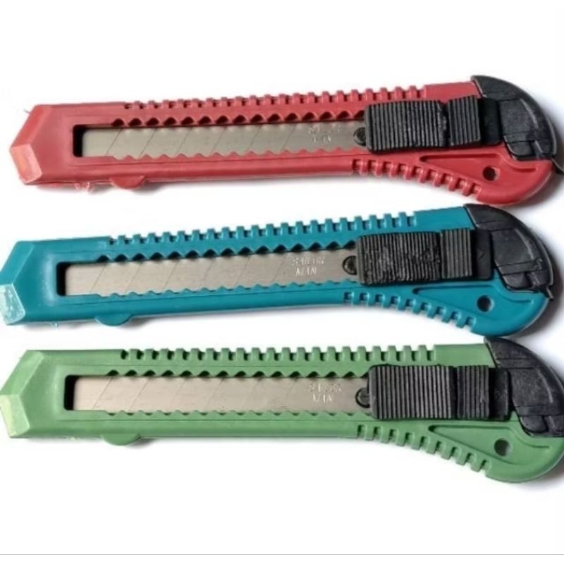 

Pisau Cutter Renceng Ukuran Besar L500 (1 Pcs)