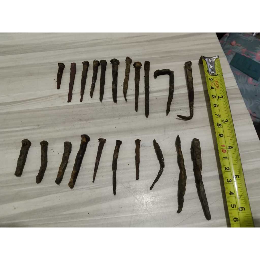 Borongan Paku Temuan Kuno Jadul Antik