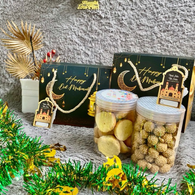 

HAMPERS LEBARAN PREMIUM ISI 2