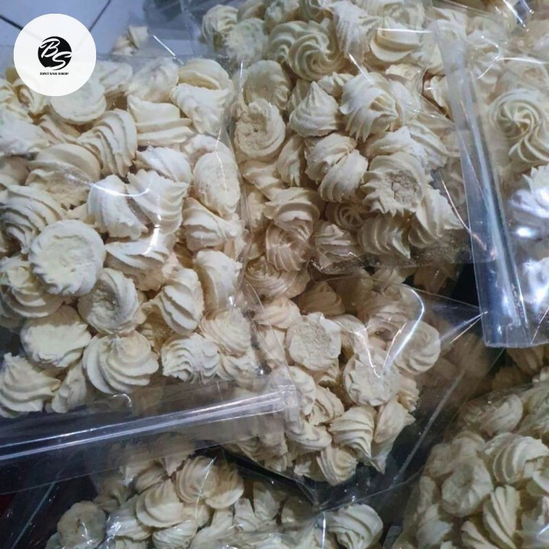 

Kue Sagu Mini / Sagu Susu / Sagu Keju / Cemilan Kue Sagu 200g