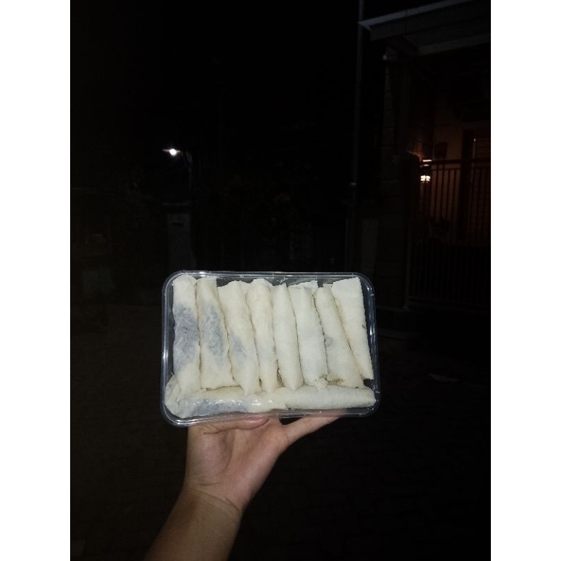 

PISANG COKLAT/KEJU LUMER FROZEN