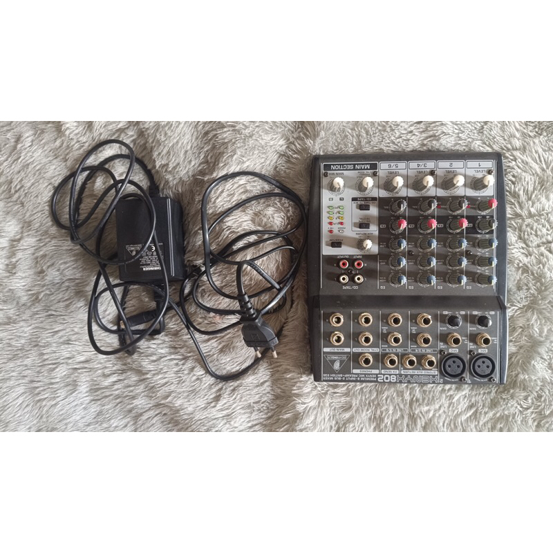 MIXER BEHRINGER XENYX 802 untuk PODCAST DJ MUSISI PEMUSIK PEMBICARA DRUMER GITARIS POWERFUL