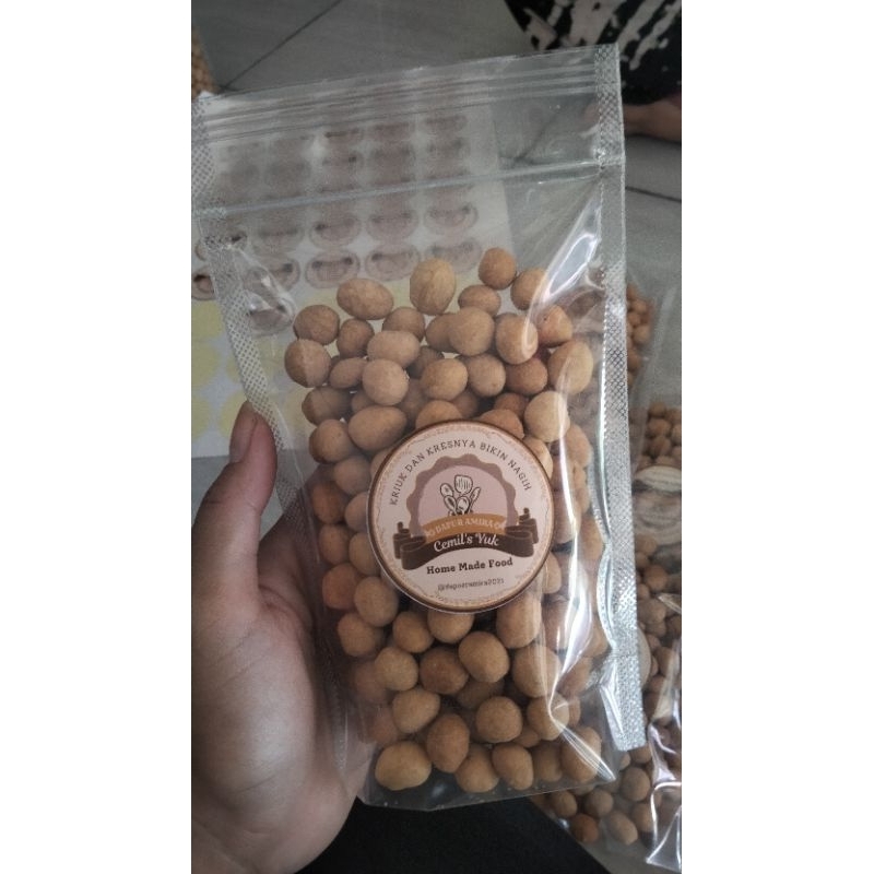 

Kacang Telor By Dapur Amira 500gr