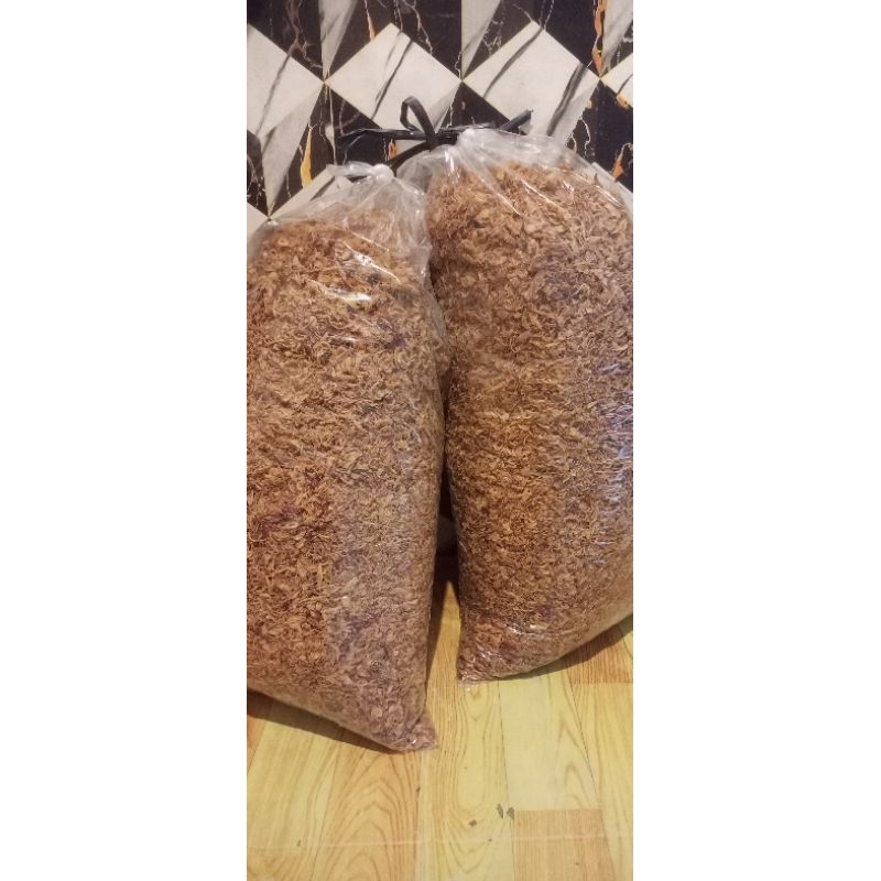 

1 kilo bawang merah goreng/brambang goreng isi 1 kilo