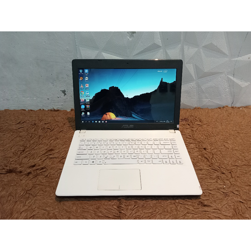 Laptop Asus X451C ram 2gb ssd 128gb 320gb hdd MULUS NO MINUS