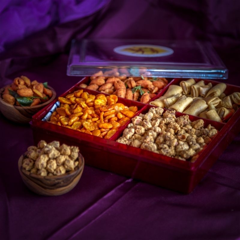 

HAMPERS KACANG LEBARAN NATAL IMLEK HALAL PREMIUM