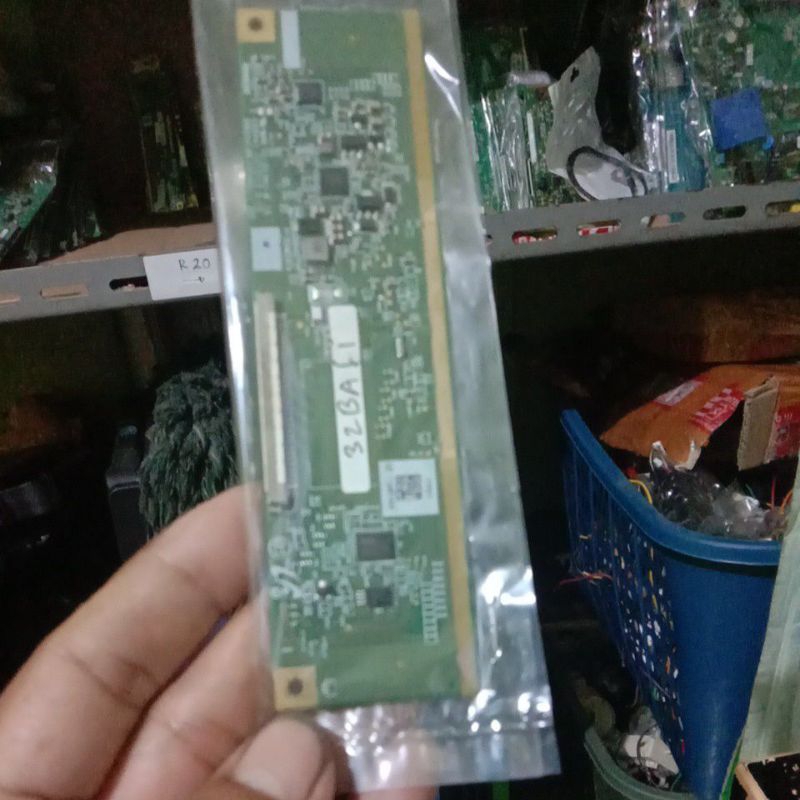 Tcon TV LED Sharp Type 2T-C32BA1I