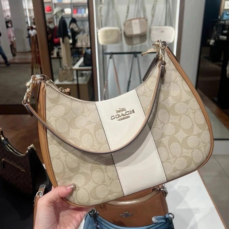 Coach Teri Hobo Sling Bag Shoulder Bag Light Khaki