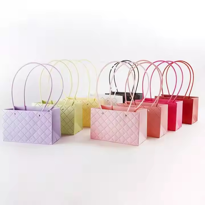 

Tas Bouquet Flower Hangbag/ Paperbag Buket Bunga/ Gift Bag Flower/ Flower Bag/ Flowe Paperbag