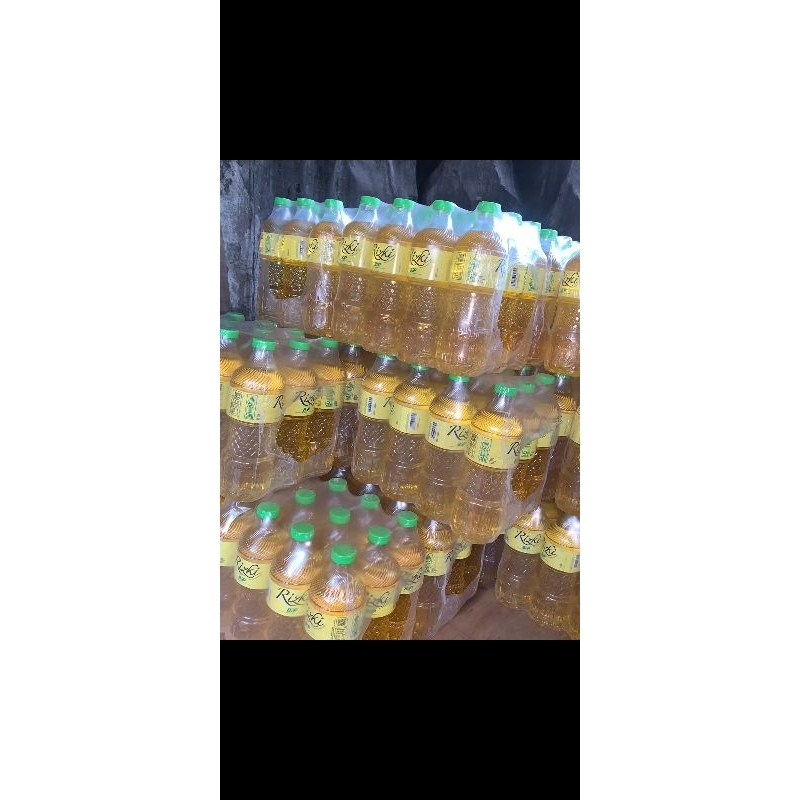 

Minyak Goreng Rizki Kemasan Botol Minyak Goreng