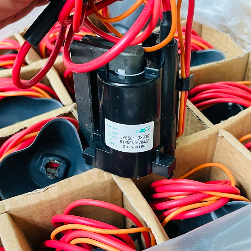 JF0501 38830 FA152 WJ PLAYBACK SHARP 29" SLIM