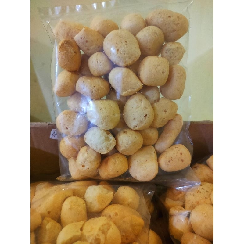 

krupuk bakso/kuku macan kriuk gurih