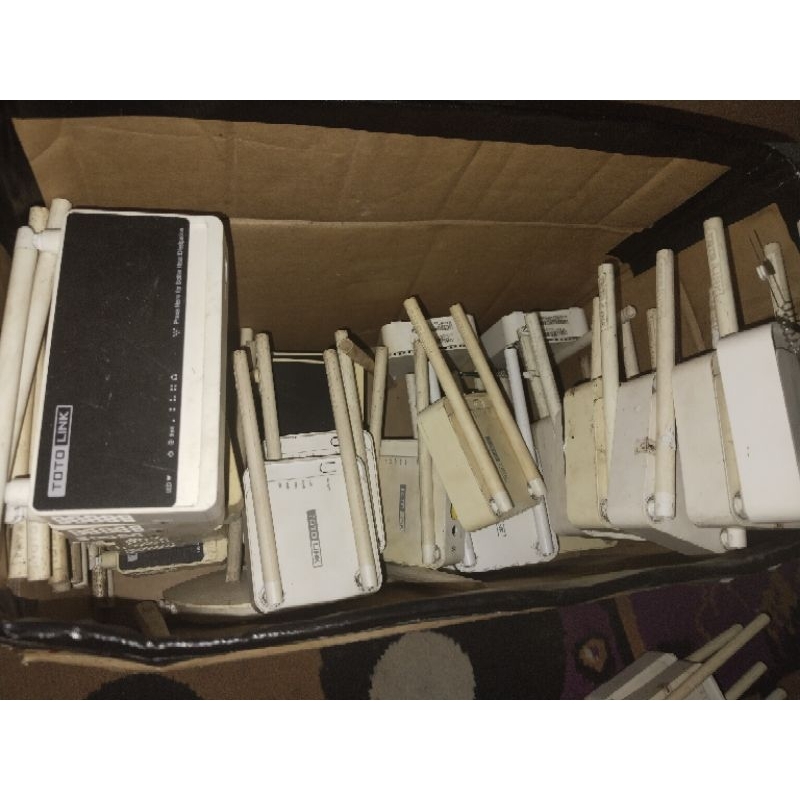 ROUTER N300RT BEKAS MIGRASI Plus Adaptor