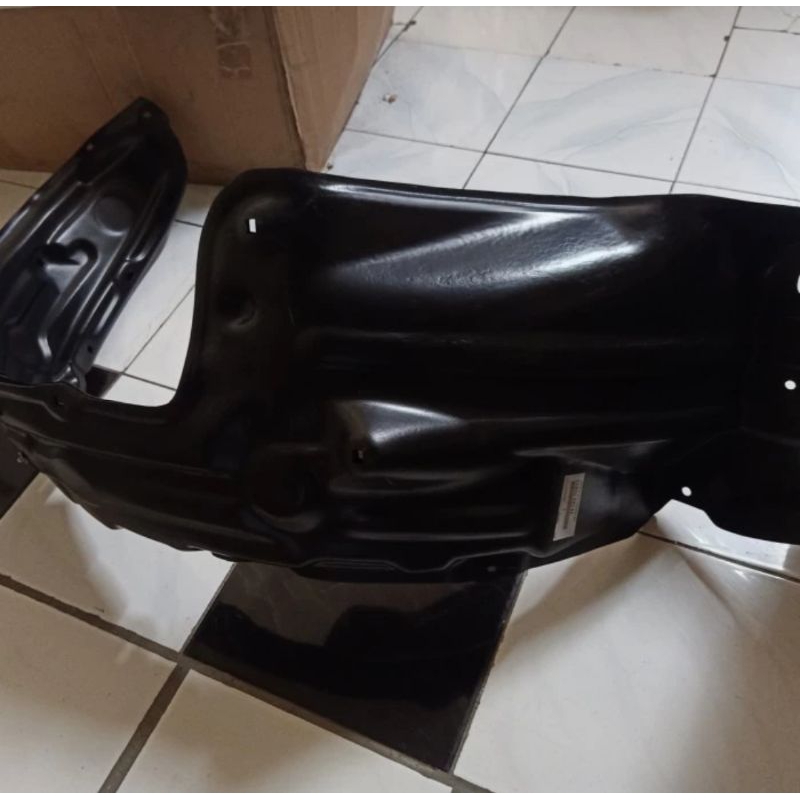 Liner Fender / Liner Spakbor Grand Innova 2009/2015 original