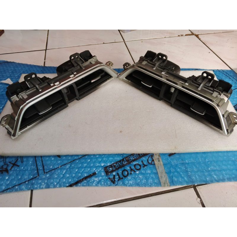Kisi kisi AC Dashboard Avanza Veloz 2022 Original