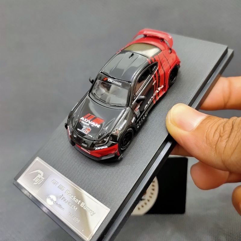 FUJI TOYOTA GR 86 ADVAN ROCKET BUNNY PANDEM UNSEAL RARE