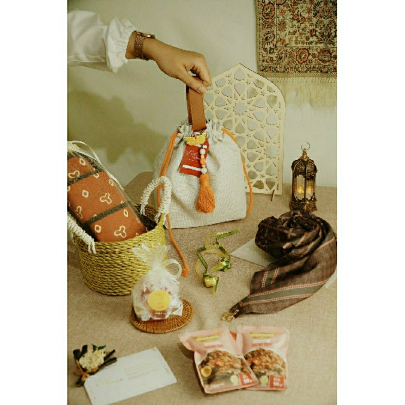 

ATHIFA - Rendang Mamaks hampers idul fitri 2025 / parcel ramadhan premium gift / hampers makanan