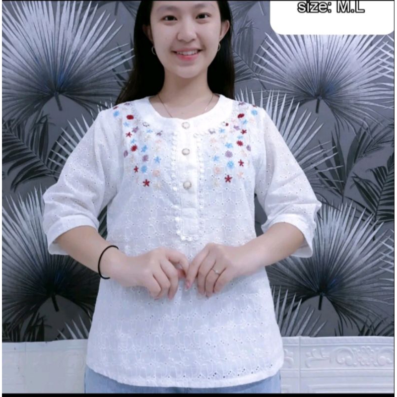 TERLARIS ATASAN KATUN BOLONG KANCING AKTIF