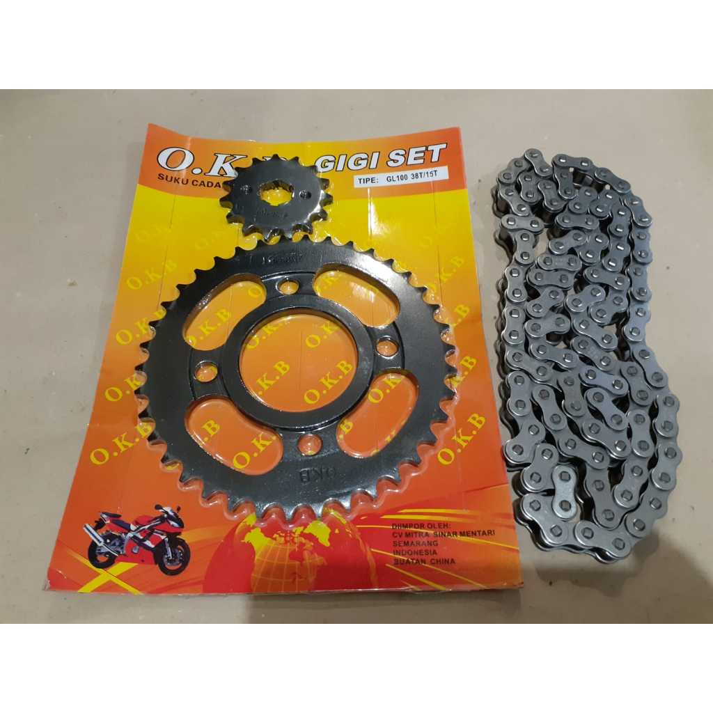 Gear Set GL 100 38 T / 15 T Depan Belakang / Plus Rantai 428 100