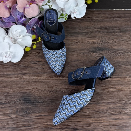 Blue Navy Slip-on Sandal Sepatu Kasual Wanita Block Heels 3cm AVEDA HM6250 SALE CUCI GUDANG