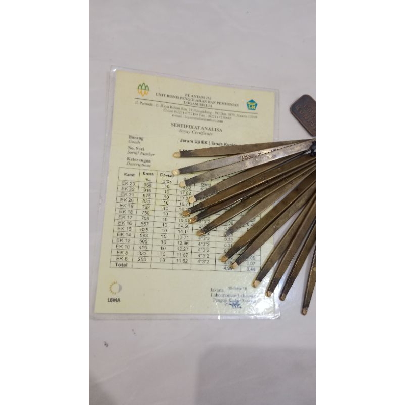 Jarum uji emas kuning