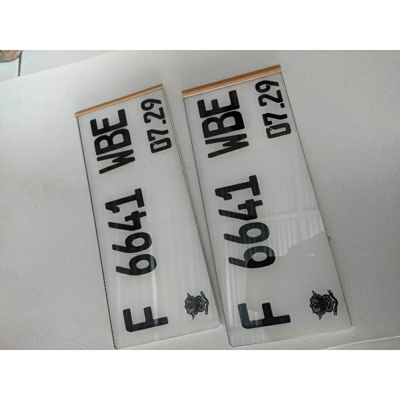 Plat nomor motor custom nama + satu hari jadi