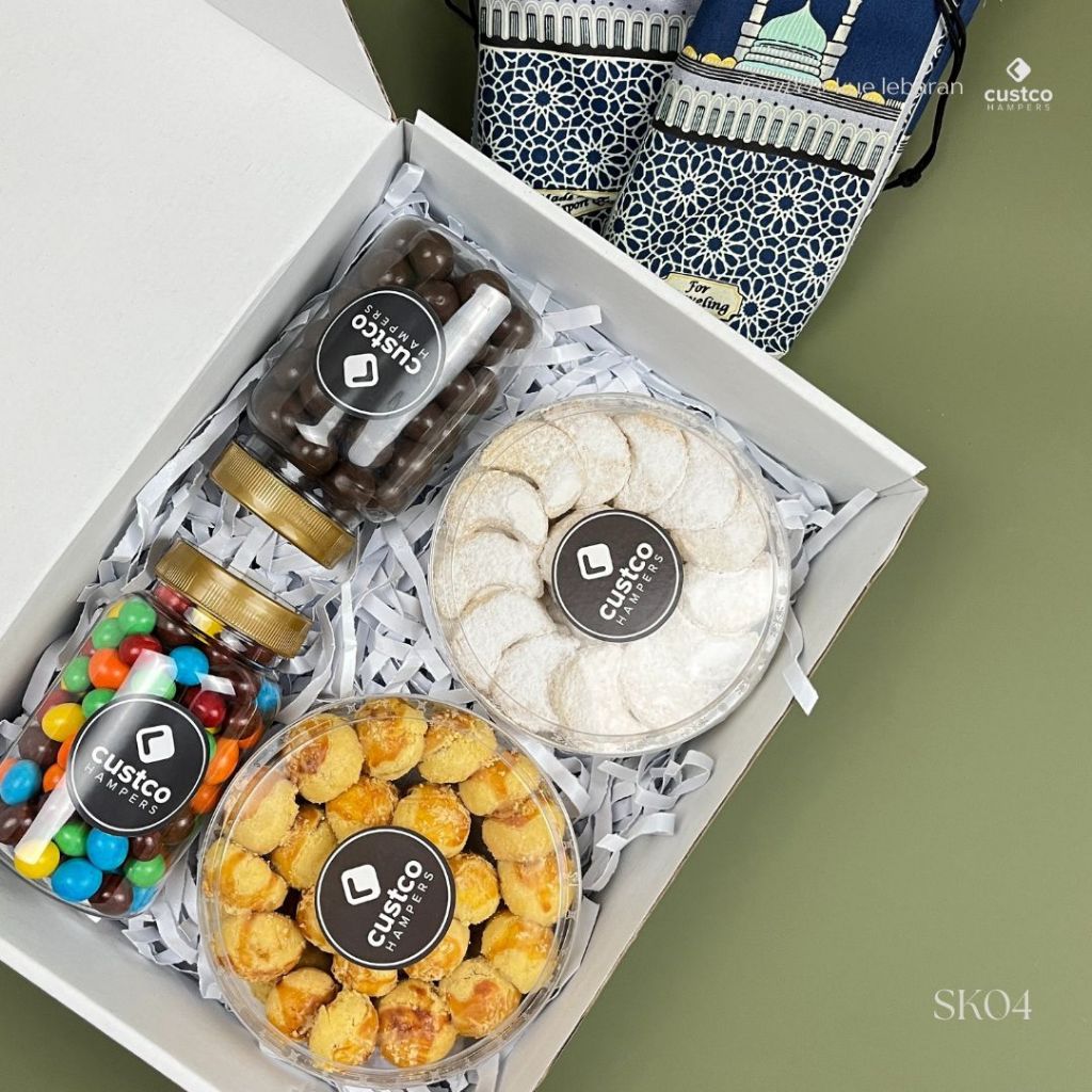 

Hampers Kue Lebaran Premium | SK | Custco Hampers | Kue Nastar | Kue Putri Salju