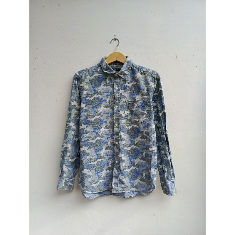 Kemeja journal standard