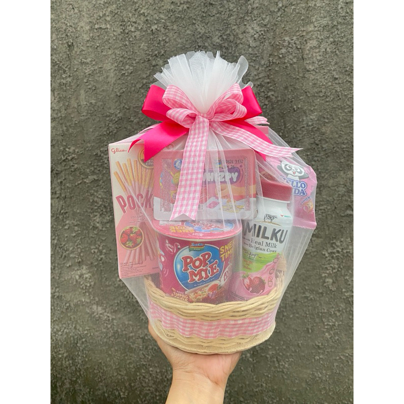 

[HAMPERS] Parsel Snack Warna
