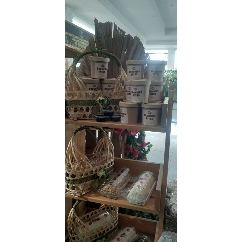 keranjang cookies parcel lebaran keranjang parcel keranjang bambu