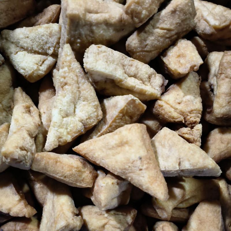 

TAHU PONG SEGITIGA isi 10pcs