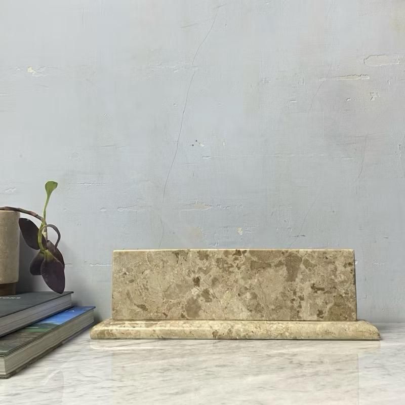 

Papan nama meja kantor Qira beige | (premium) | warna dan tulisan sesuai permintaan grade A