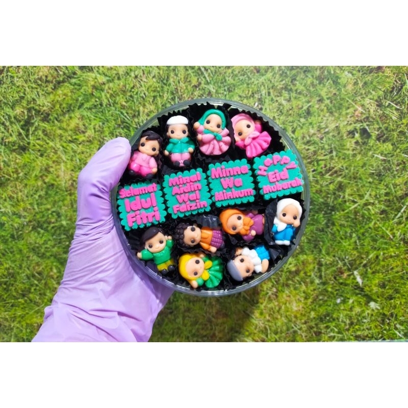 

Cokelat Toples tema lebaran