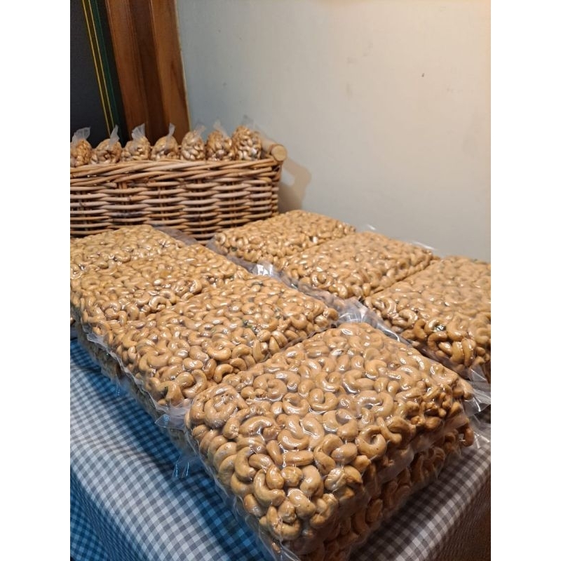 

Kacang Mede / Mente Oven TERLARIS Utuh okt.coo