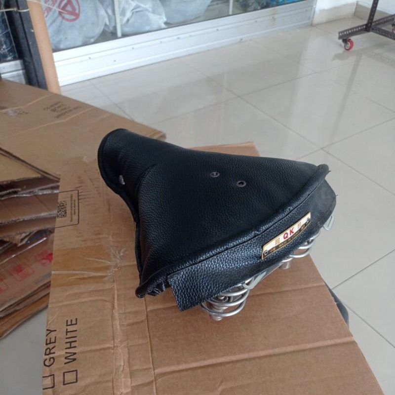 SADEL SEPEDA ONTHEL 26 JENGKI