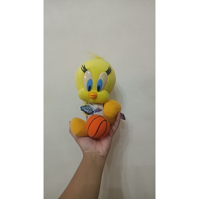 Boneka Tweety Bawa Bola Basket Space Jam Warner Bros Ori (Rare) Langka