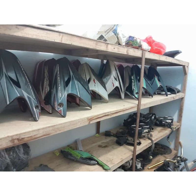 Sayap tangki sirip tangki kupingan tangki cover tangki tiger revo original Copotan motor