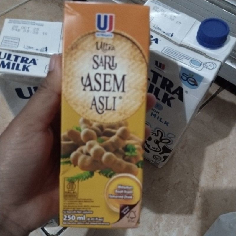 

SARI ASEM ASLI ULTRAJAYA 250ML