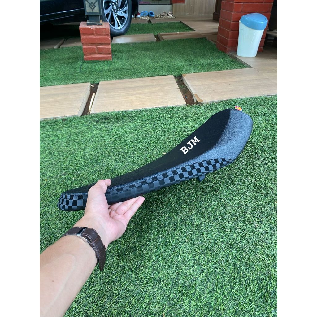 JOK FIZ R/ VEGA R LAMA/VEGA R NEW/VEGA ZR - JOK MODEL SLIM TIPIS KULIT AMPLAS CATUR