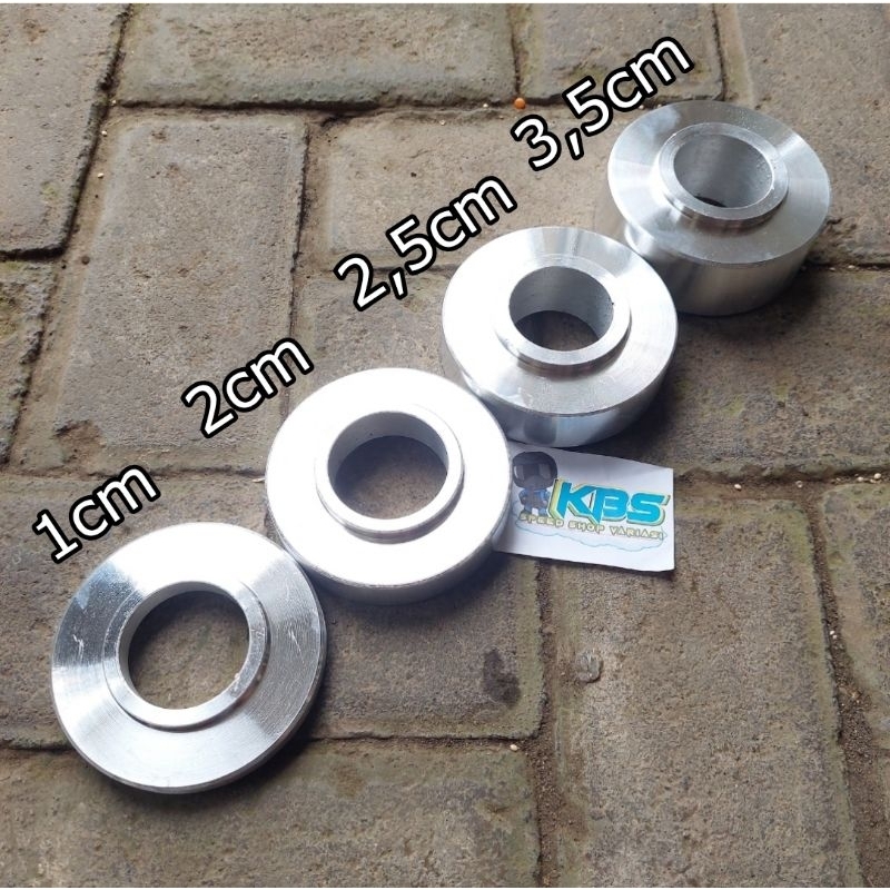 Plendes Adaptor Cakram Depan Honda Supra 125 Karisma Disc Datar Tanpa Lubang