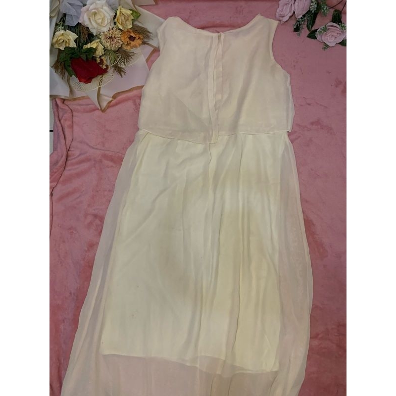 LONG DRESS PESTA WARNA KREM