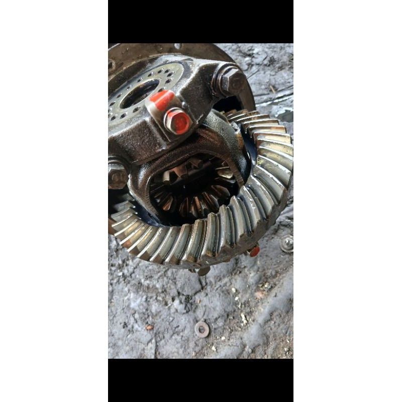 tongkolan gardan colt ss lama/injeksi, cary futura lama/injeksi juga sama.kondisi istimewa