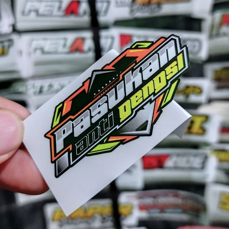 

stiker pasukan anti gengsi glossy