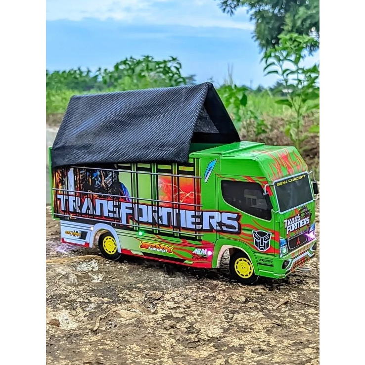 mainan anak/miniatur truk/truk oleng/miniatur truk oleng termurah/miniatur truk variasi lampu/miniat