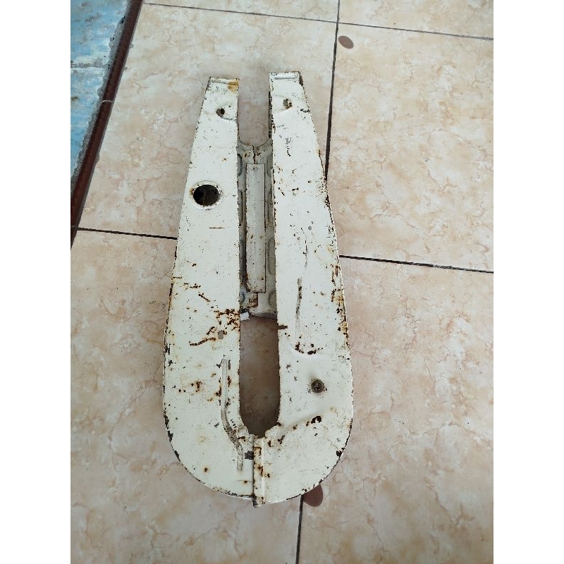 KATENGKAS TUTUP RANTAI YAMAHA V80 CAT ORIGINAL