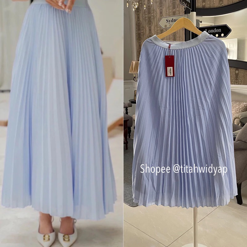 Benang Jarum Pleats Skirt NEW WITH TAG