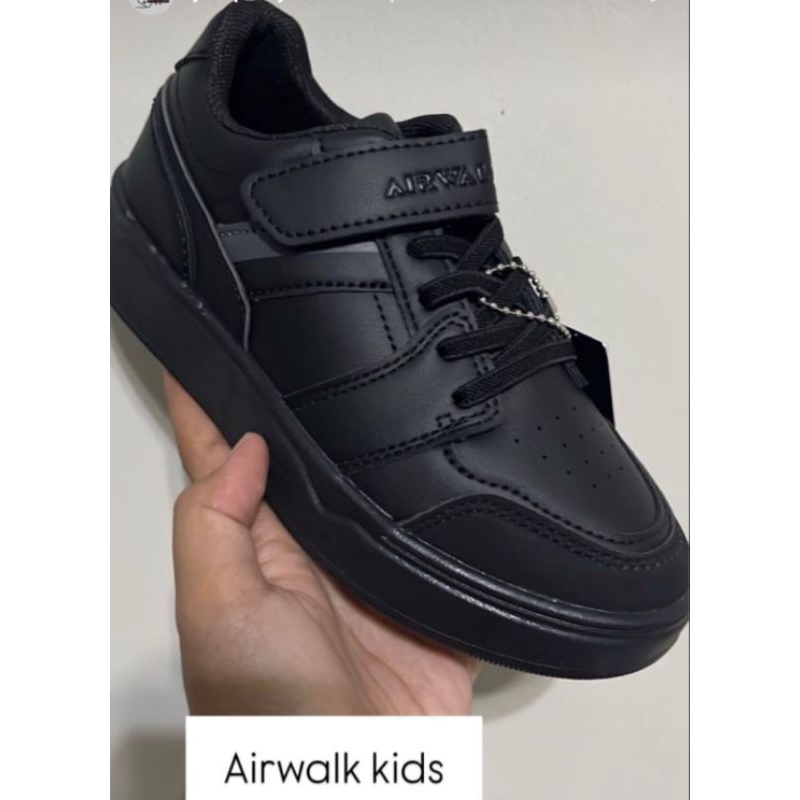 Airwalk sepatu sekolah sport station