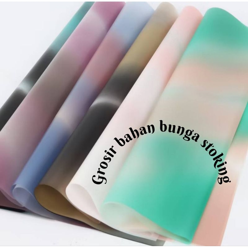 

FREE PACKING Kertas Buket Motif Ombre Kertas Buket Bunga Kertas Buket Semj Transparan Cellophane Aurora Pattern