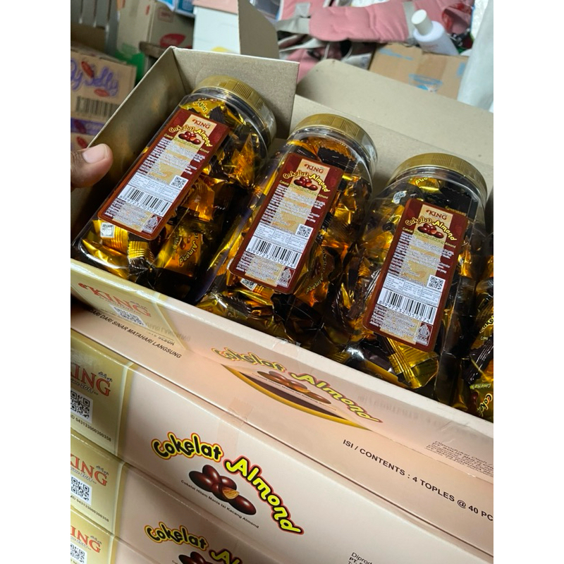 

Coklat almond d’King